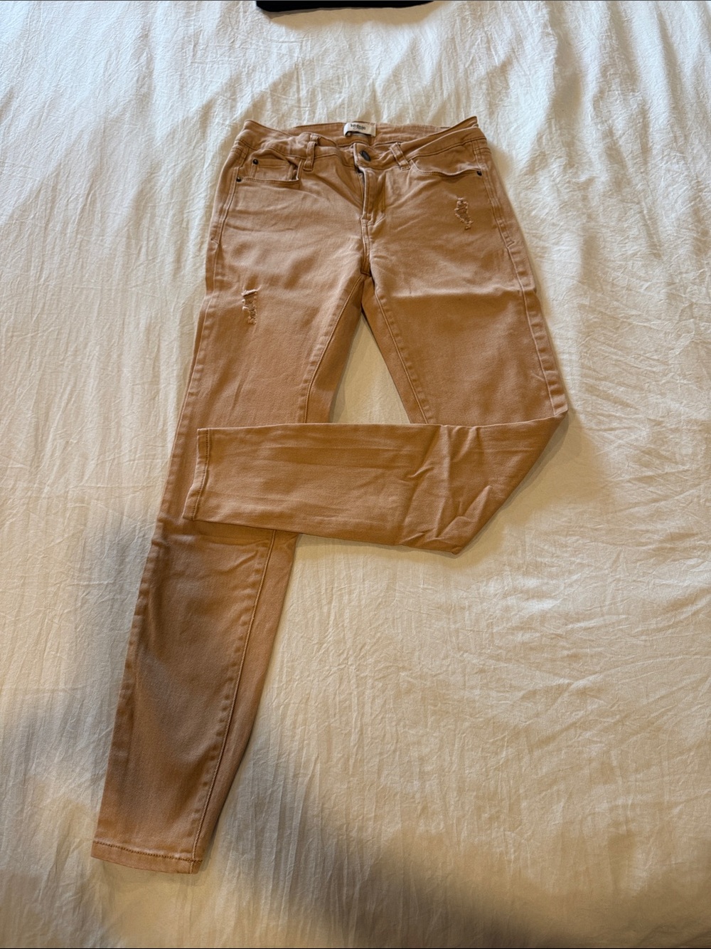 Kensie Skinny Jeans in Tan